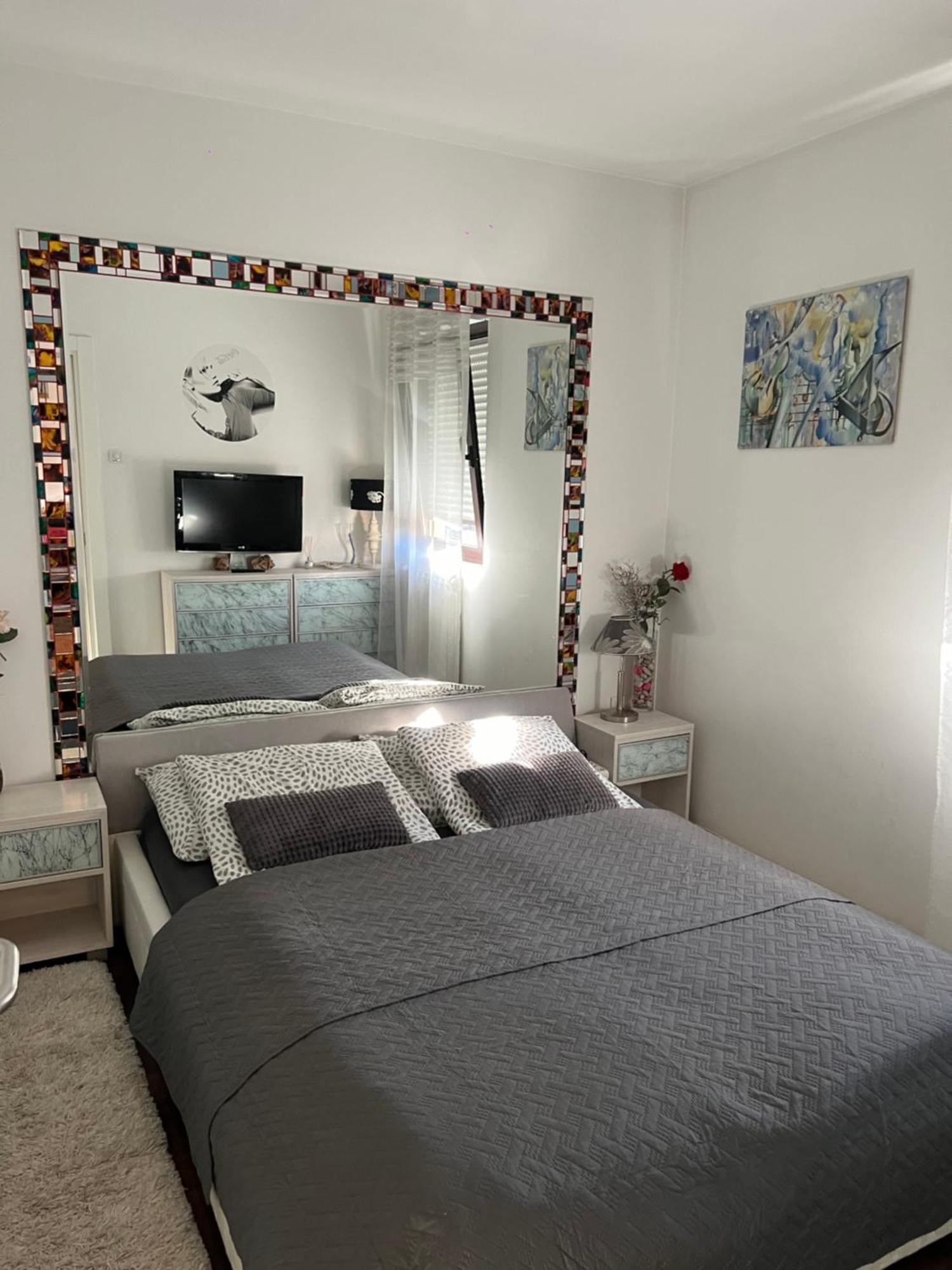 Apartment Sweet Dreams-Close To Zoo,Dinamo Stadium And The City Center Zagreb Bagian luar foto